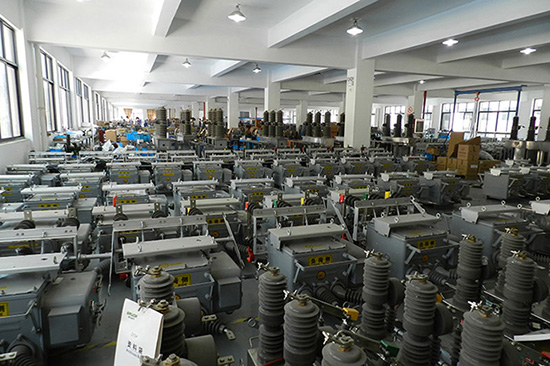 ZN63(VS1)户内真空断路器固定式与手车式的区别